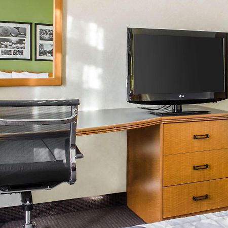 בנסאלם Sleep Inn & Suites מראה חיצוני תמונה